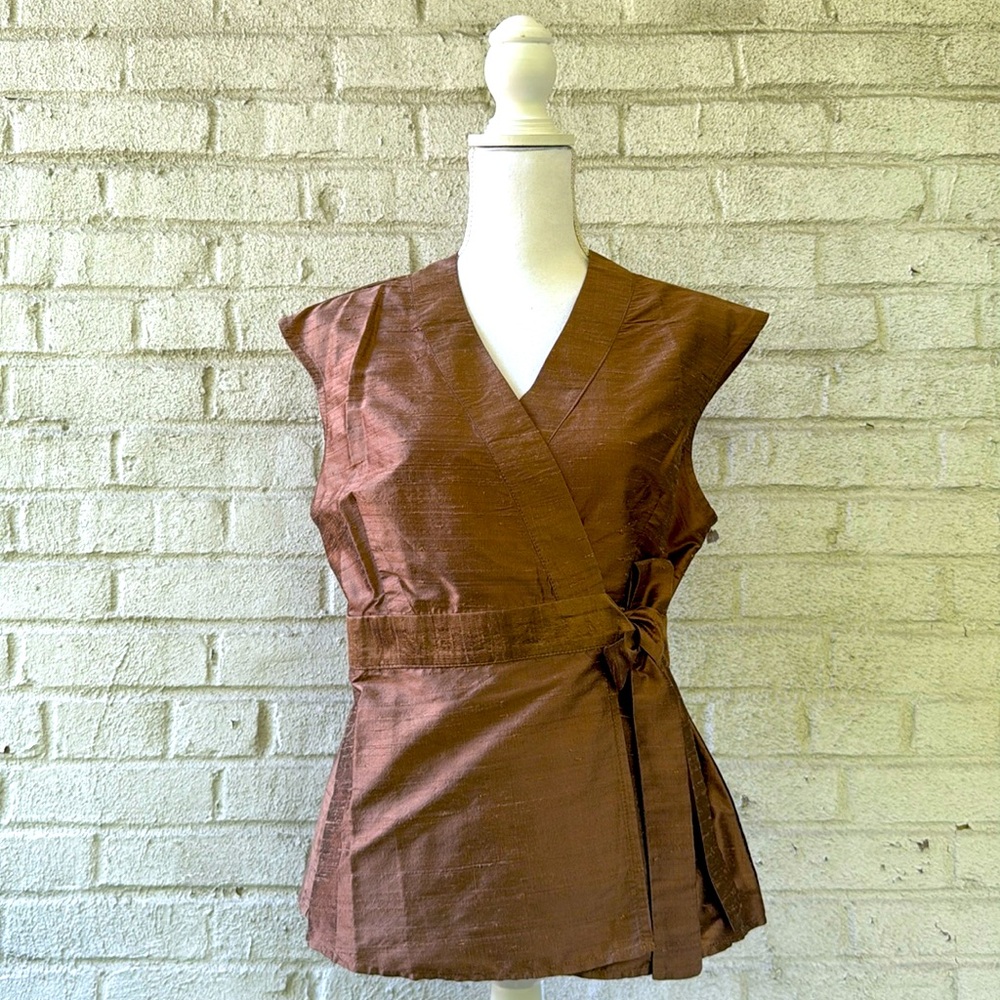 Elegant Brown Silk Sleeveless Wrap Top - Picture 4 of 6